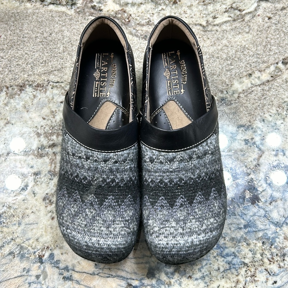 Spring Step L’Artiste clogs, size 38